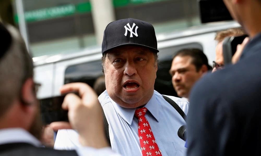 Τζον Κατσιματίδης: Ο Έλληνας δισεκατομμυριούχος φιλοδοξεί να αγοράσει το CNN